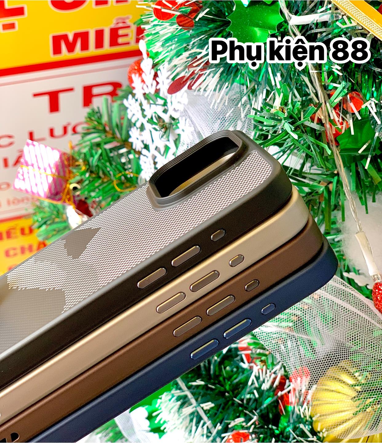 Ốp lưng X&M Vân caro thiết kế tỉ mỉ, họa tiết độc đáo cho IPhone siêu đẹp